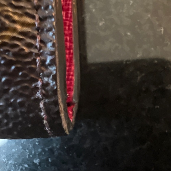 LOUIS VUITTON EMILIE WALLET - Picture 11 of 12